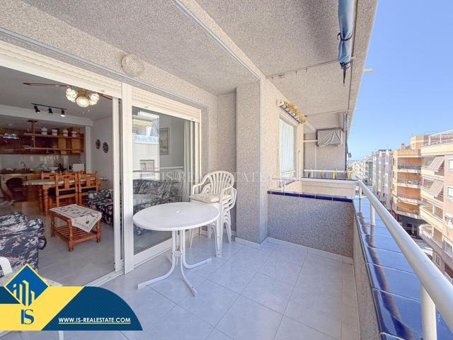 Edificio Mariblanca! Fantastico apartamento con excelentes calidades y amplios espacios photo 0