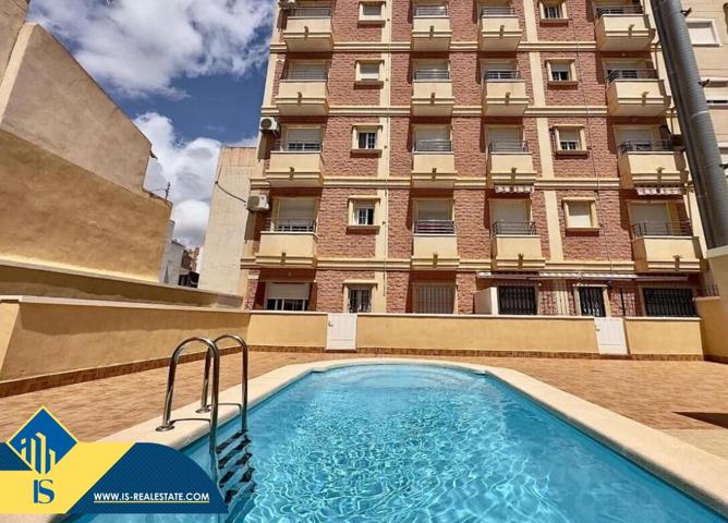 Caballero de Rodas! Espectacular apartamento excelente distribución + 2 Patios y Piscina comunitaria photo 0