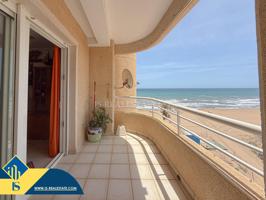 Primerísima linea de playa! Exclusivo apartamento con impresionantes vistas panorámicas photo 0