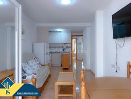Oferta Especial! Estupendo apartamento centrico con mucha luz natural a 800 metros del mar photo 0