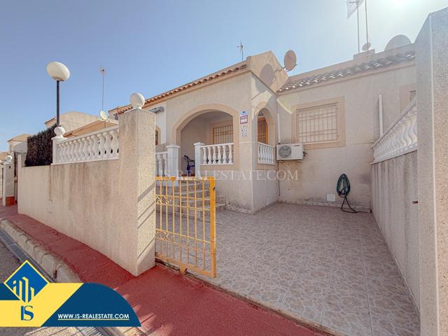 Magnifico Bungalow exterior, sin vecinos arriba con amplio solarium y piscina comunitaria photo 0