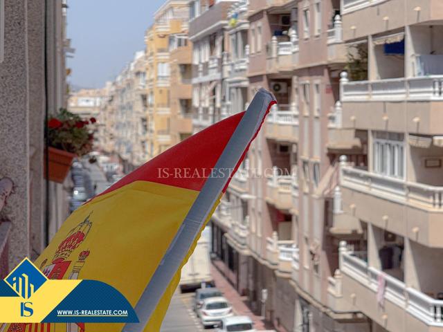 Estupendo apartamento en planta 3 , listo para entrar a vivir a 600 metros del playa del cura photo 0