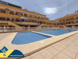 Viñamar! Fantástica casa tipo dúplex en urbanización exclusiva con piscina a 300 metros de la playa de La Mata photo 0
