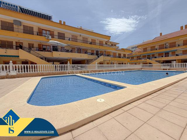 Viñamar! Fantástica casa tipo dúplex en urbanización exclusiva con piscina a 300 metros de la playa de La Mata photo 0