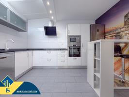 Fantástico apartamento con increíble diseño y excelente ubicación + Garaje cerrado incluido en el precio photo 0