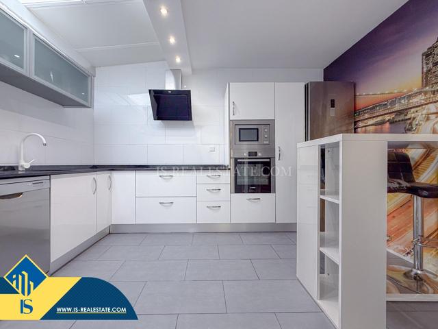 Fantástico apartamento con increíble diseño y excelente ubicación + Garaje cerrado incluido en el precio photo 0