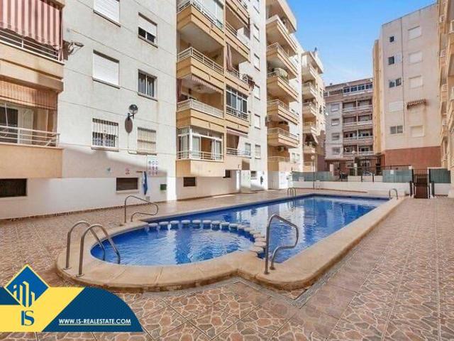 Bellisimo apartamento con excelente diseño, completamente exterior (Todas las ventanas a la calle) + Piscina comunitaria photo 0