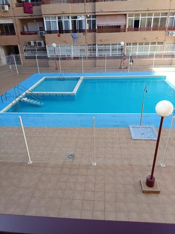 Encantador Apartamento con piscina comunitaria! photo 0