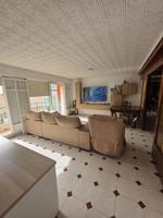 Amplio Apartamento en el Paseo Marítimo de Torrevieja photo 0