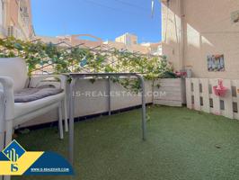 Estupendo apartamento listo para entrar a vivir con excelentes vistas despejadas y a solo 250 metros del mar photo 0