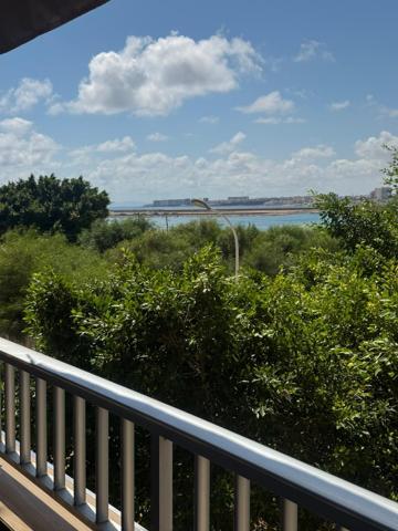 Espectacular Apartamento reformado con vistas al mar y al puerto photo 0