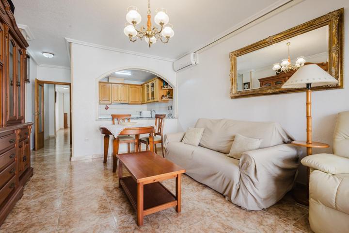 Encantador Apartamento en Torrevieja - Acequion, a solo 200 metros del mar photo 0