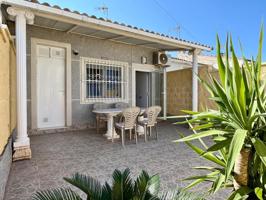 Encantador Pareado Reformado en Torrevieja, Zona de Torretas photo 0
