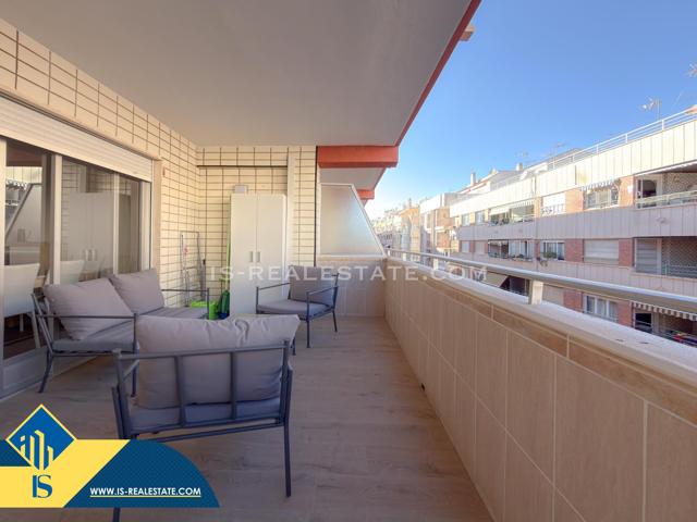 Playa de los Locos! Excelente apartamento con gigantesca terraza a 70 metros de la playa de los locos photo 0