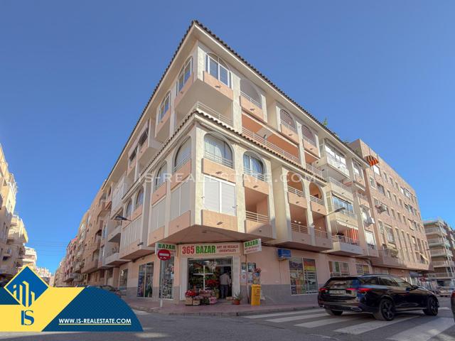 Apartamento para Reformar a 100 Metros de la Playa photo 0