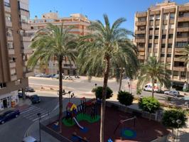 Piso En venta en Centro, Alicante photo 0