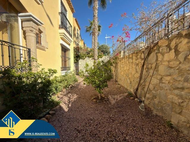 Encantador Bungalow Bajo en Algorfa con plaza de parking photo 0