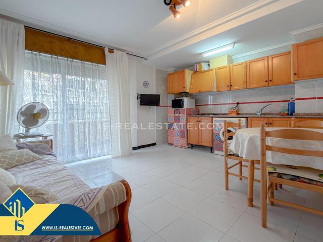 Super Precio! Fantástico apartamento listo para entrar a vivir a 350 metros de la playa! photo 0