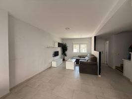 CHALET ADOSADO EN TARIFA photo 0