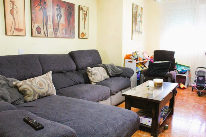 Unifamiliar Pareada En venta en Orihuela photo 0