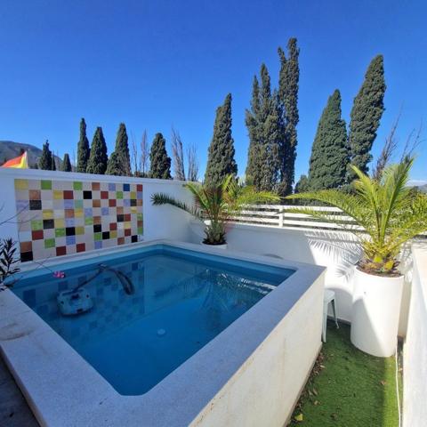 Villa En venta en Pizarrillo photo 0