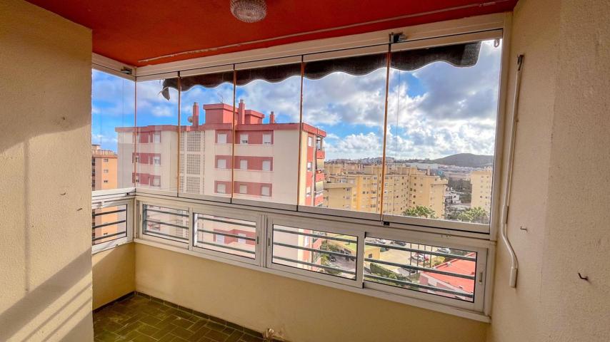 OPORTUNIDAD EN FUENGIROLA ? PISO EN VENTA CERCA DE MIRAMAR Y photo 0
