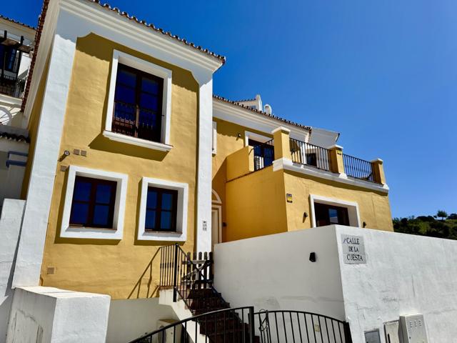 Unifamiliar En venta en Montemayor-Marbella Club, Benahavis photo 0