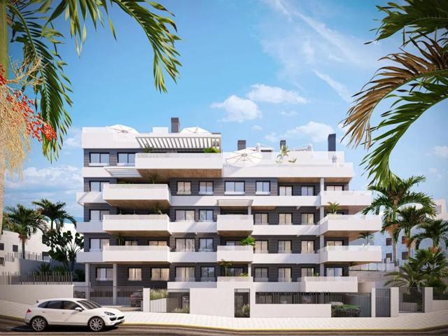 Piso En venta en Puerto, Estepona photo 0
