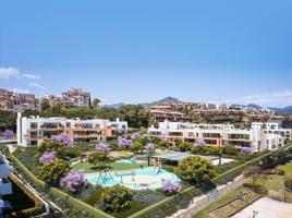 Piso En venta en Estepona photo 0