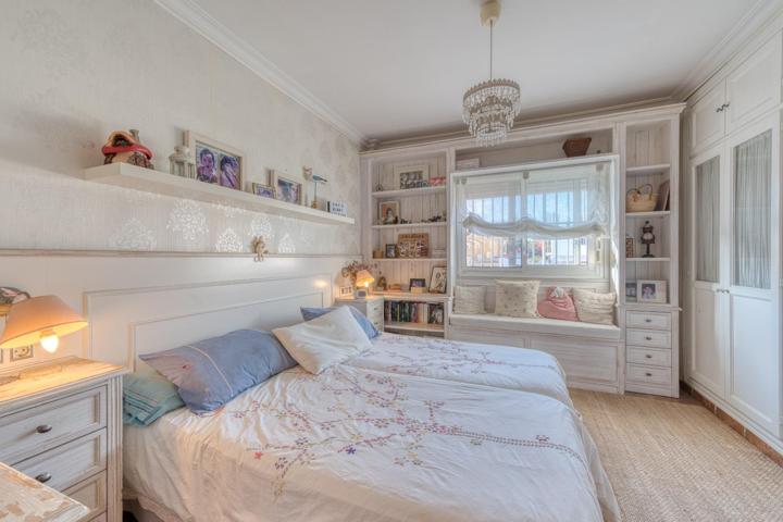 Unifamiliar Pareada En venta en Los Boliches, Fuengirola photo 0