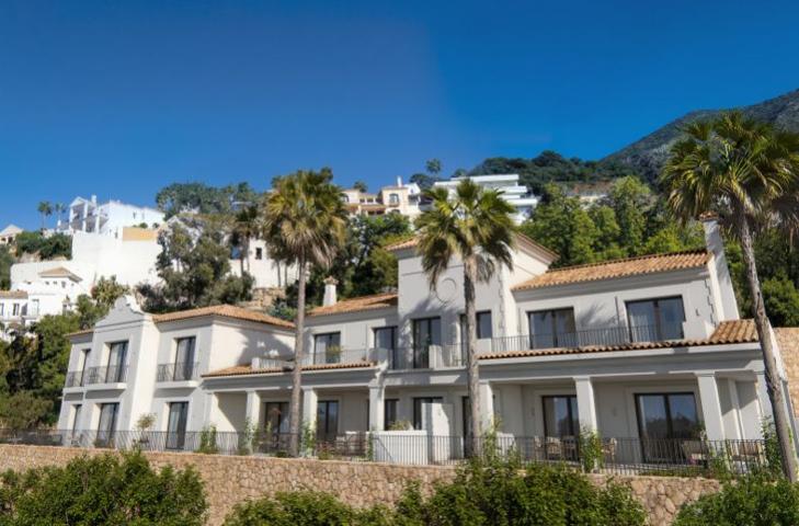 Casa En venta en Istan photo 0