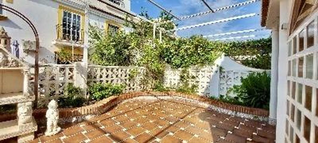 Casa De Campo En venta en Salobreña, Salobreña photo 0