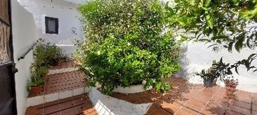 Casa En venta en Casco Histórico, Salobreña photo 0