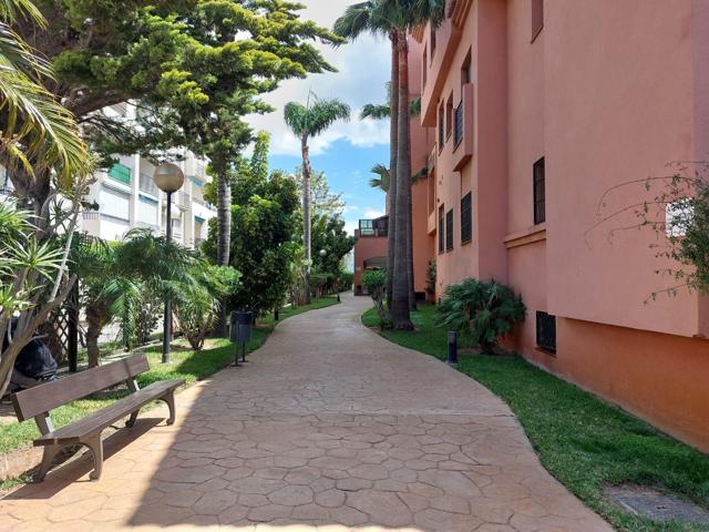Piso En venta en Playa, Salobreña photo 0