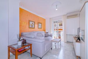 🏡 Piso de 3 habitaciones en La Zubia – Luminoso y bien ubicado photo 0