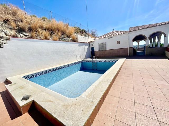 Finca Rústica con Dos Viviendas y Vistas Espectaculares photo 0