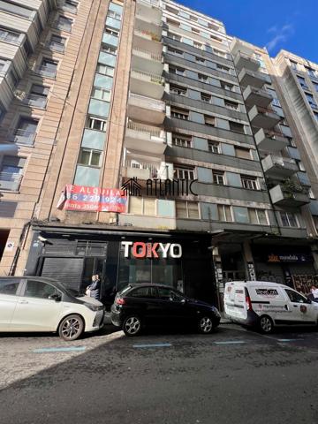 Oficina En venta en Areal -Rosalía De Castro, Vigo photo 0