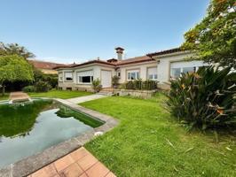 Casa En venta en Alcabre, Vigo photo 0