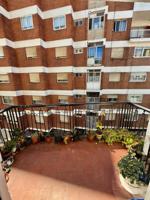 Piso En venta en Traviesas, Vigo photo 0