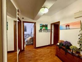 Piso En venta en Traviesas, Vigo photo 0
