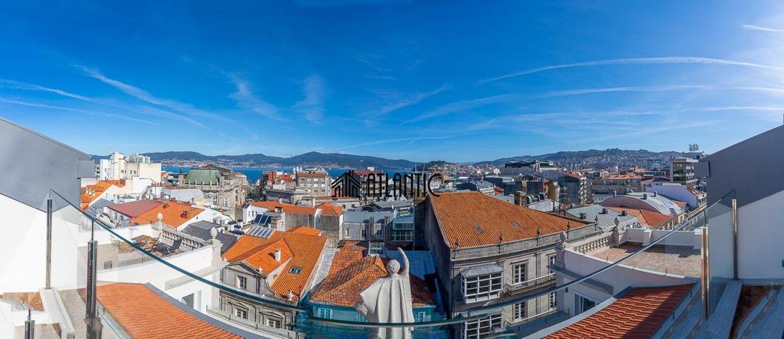  Ático En venta en Centro Urbano, Vigo photo 0