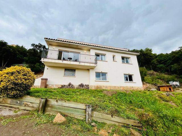 Casa-Chalet en Venta en Canyera, La Girona photo 0