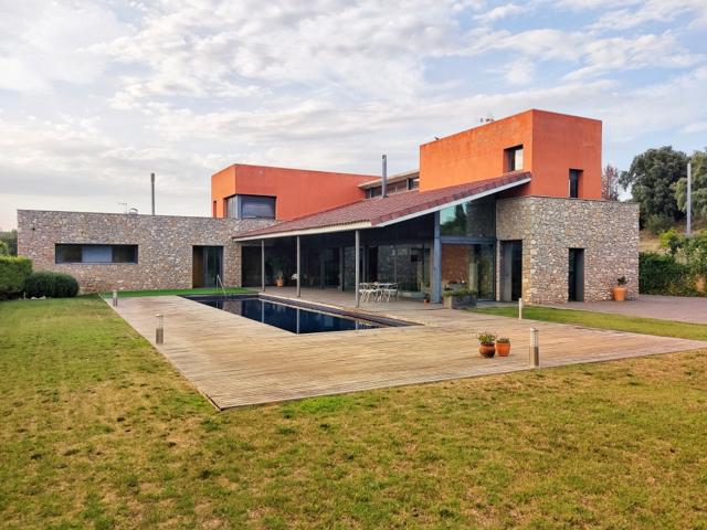 Casa de pueblo en Venta en Cervia De Ter Girona photo 0