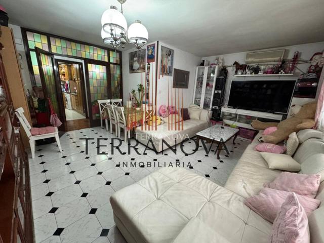 Piso en venta en Les Planes(08905) photo 0