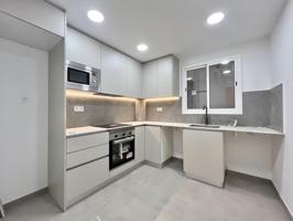 Vivir en el centro nunca fue tan fácil: piso reformado con encanto photo 0