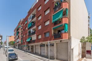 Comodidad, amplitud y luz en tu nuevo hogar en Mollet photo 0