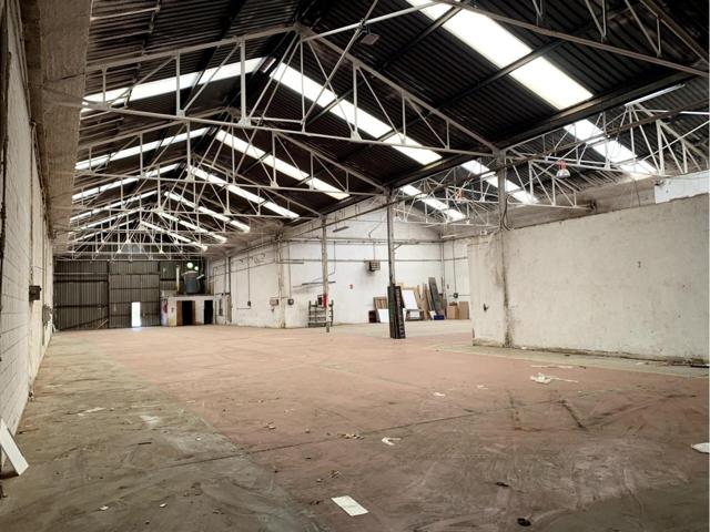 NAVE TIPO A EN ALQUILER EN LES FRANQUESES photo 0