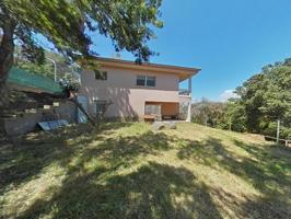 Casa a 4 vientos talmente reformada en La Roca del Vallés photo 0