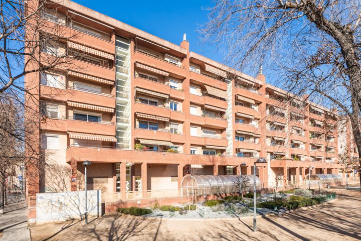 PISO EN POMPEU FABRA MOLLET photo 0