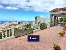 Villa En venta en Icod de los Vinos photo 0